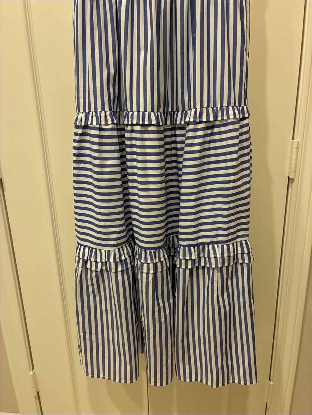 Avara Dress - Picture 5 of 10